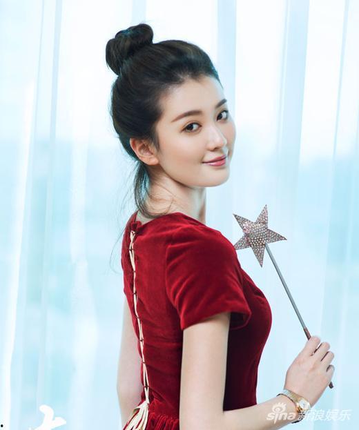 娱乐吃瓜酱乔欣,从“娱乐吃瓜酱”到人气小花，她的蜕变之路